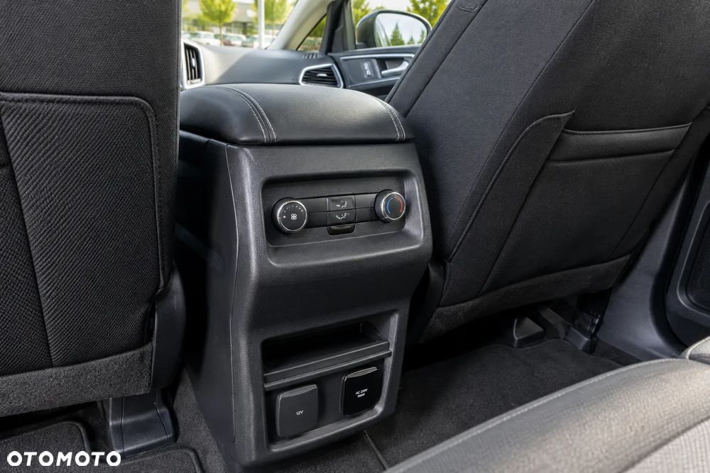 Ford Galaxy 2.0 EcoBlue Titanium - 14