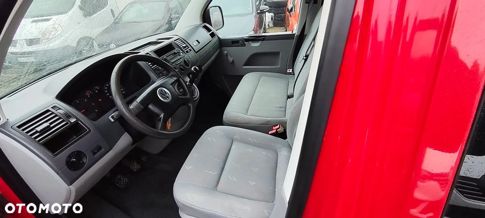 Volkswagen Transporter T5 Volksbus - 9