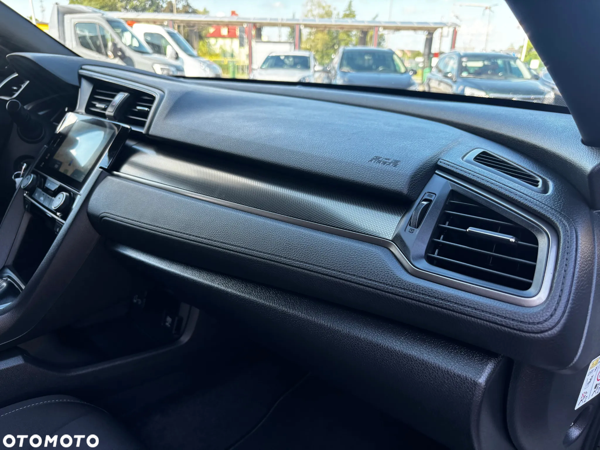 Honda Civic 1.0 i-VTEC Turbo Elegance - 26