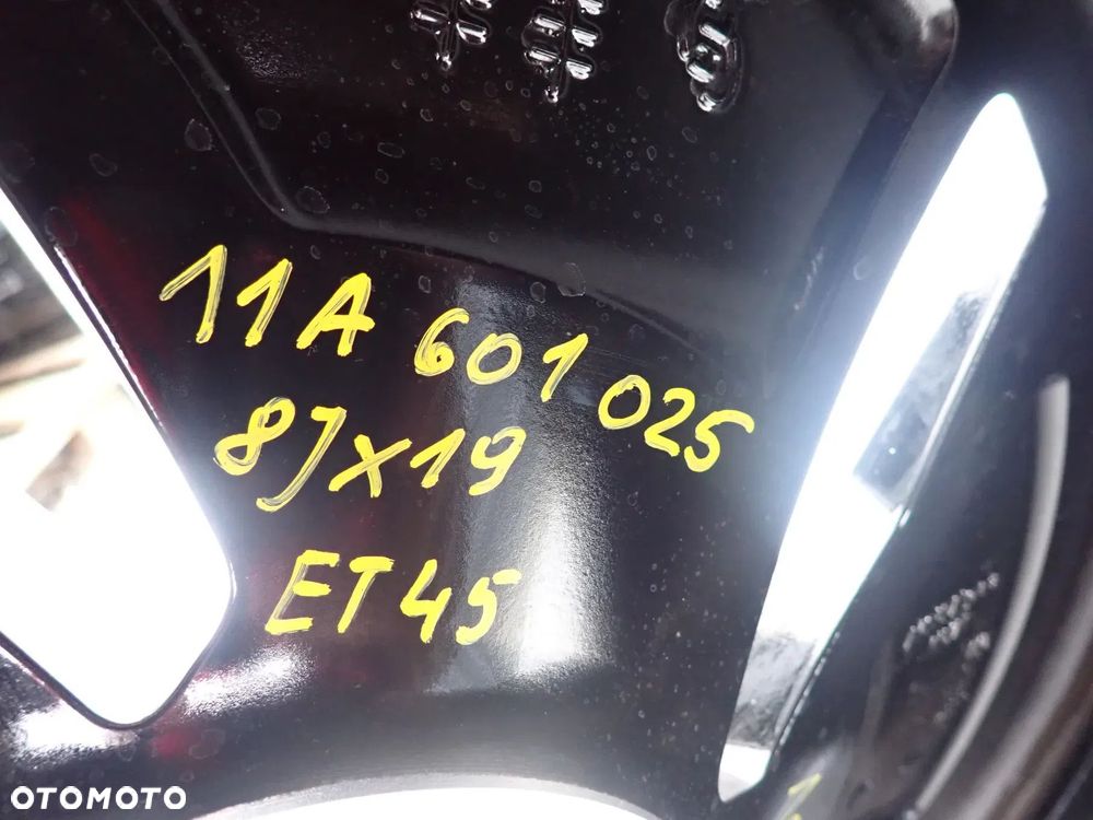FELGA ALUMINIOWA ID 4 11A601025 8JX19 ET 45 DOSTĘPNE 2 SZTUKI - 4