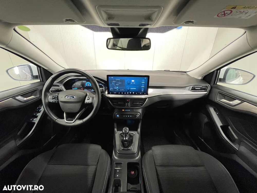 Ford Focus 1.0 EcoBoost Titanium - 8