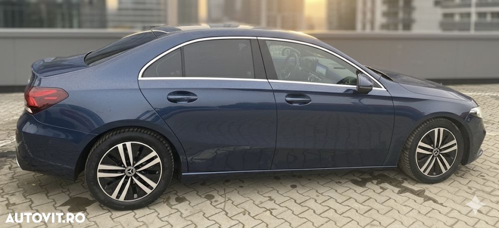 Mercedes-Benz A 180 d Sedan 8G-DCT - 4