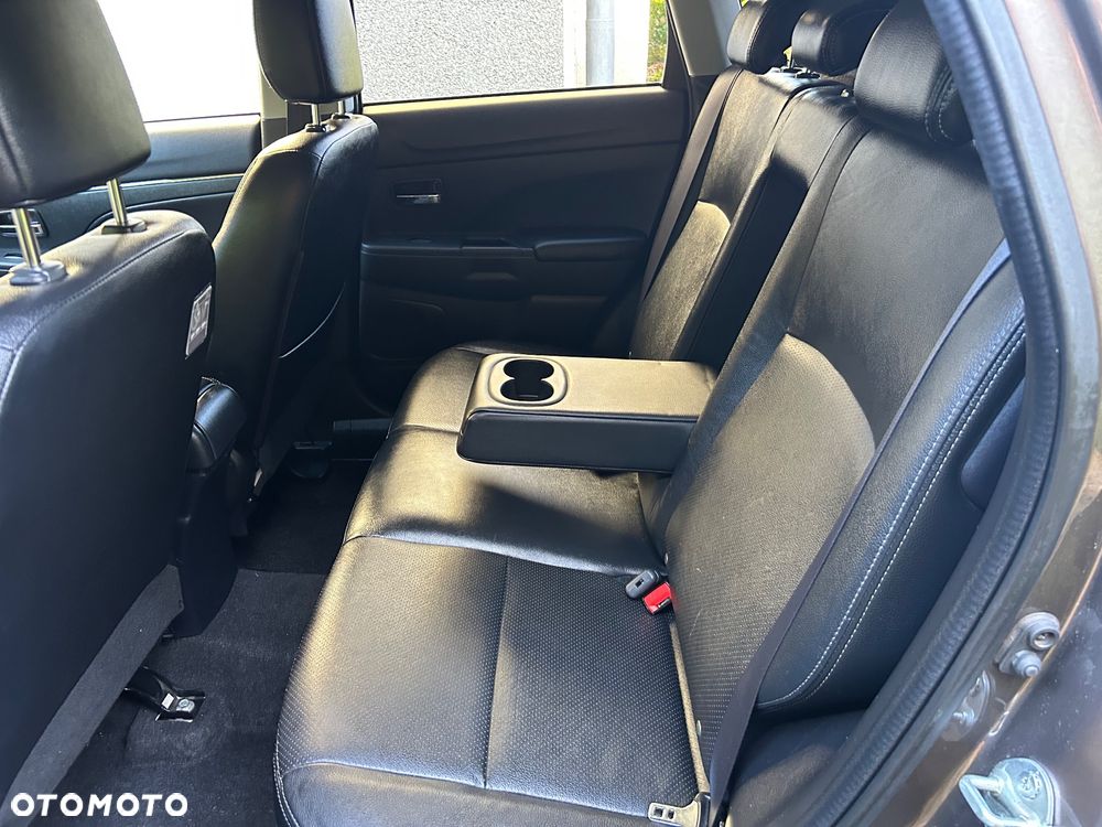 Mitsubishi ASX 1.6 DI-D 2WD Top - 31