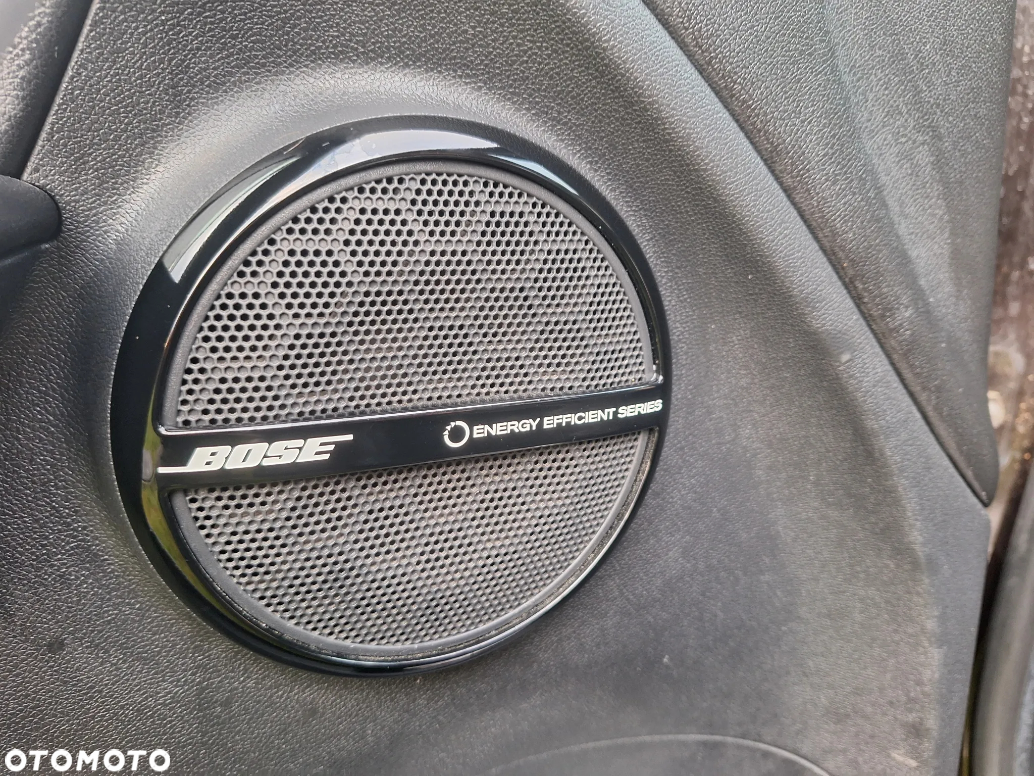 Renault Megane Grandtour ENERGY TCe 115 Start & Stop Bose Edition - 12