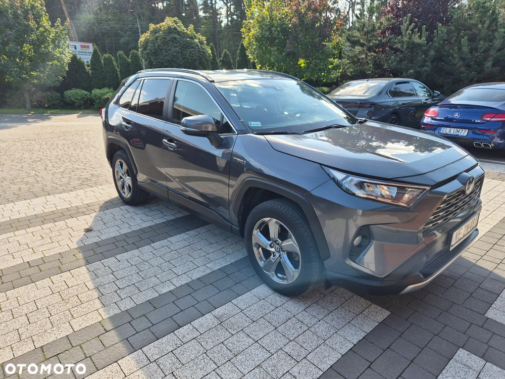Toyota RAV4 - 2