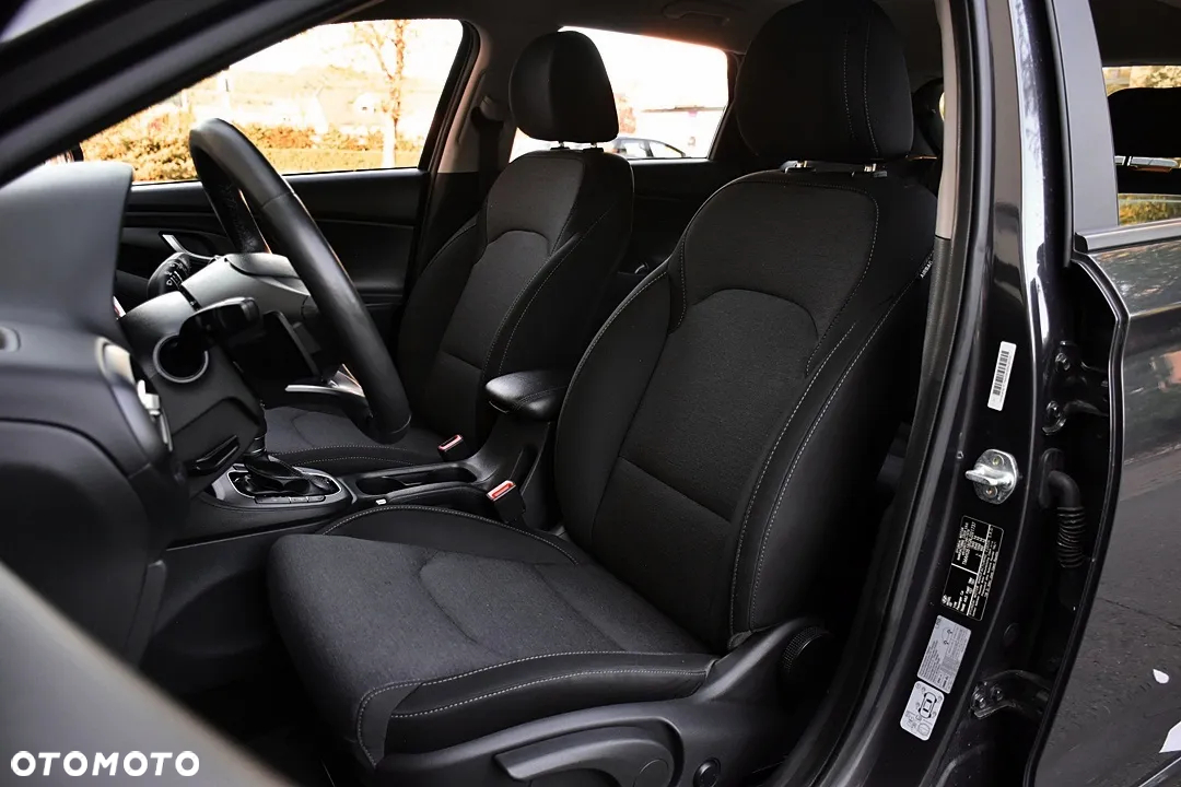 Hyundai i30 1.0 T-GDI 48V-Hybrid DCT Intro - 7