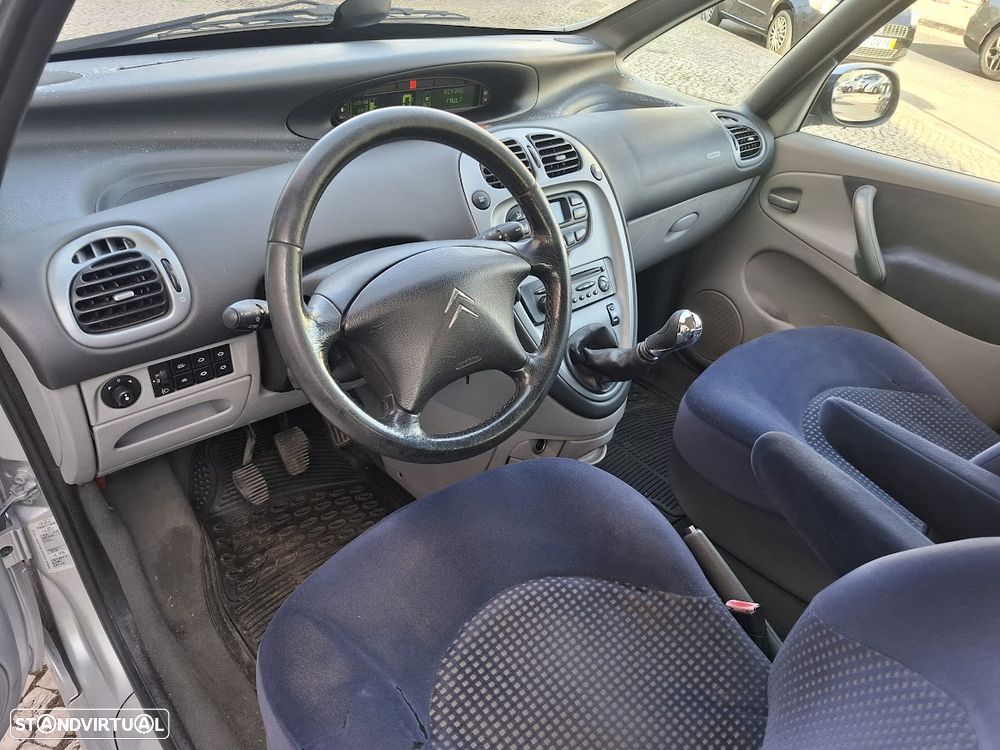 Citroën Xsara Picasso 1.6 HDi Exclusi. - 19