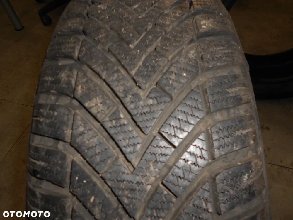 OPONA POJEDYNKA 205/60R16 VREDESTEIN WINTRAC DOT 3421 8.4MM - 2