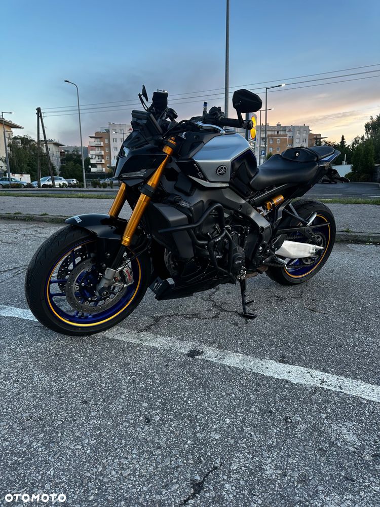 Yamaha MT - 5