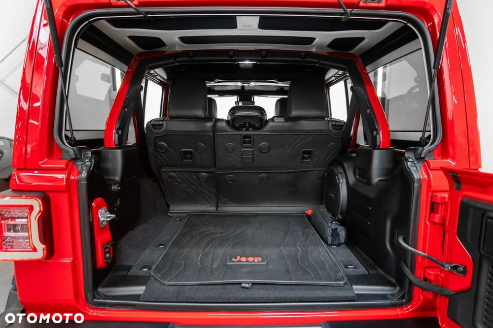 Jeep Wrangler - 26