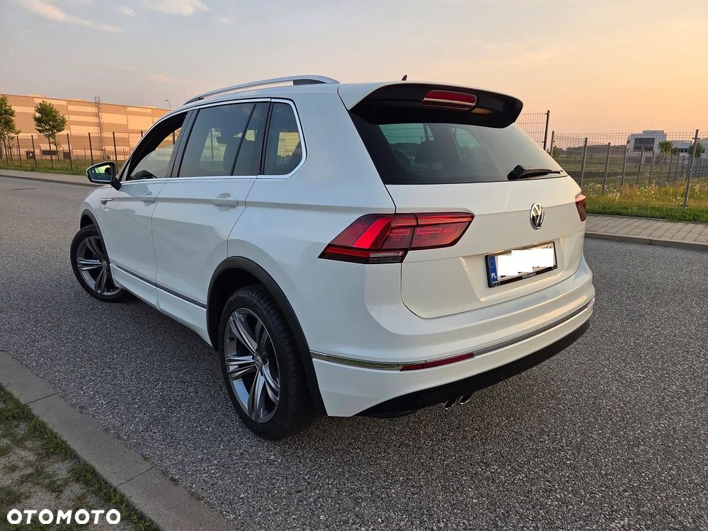 Volkswagen Tiguan - 10