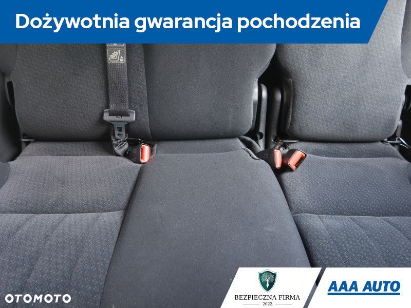 Chrysler PT Cruiser - 12