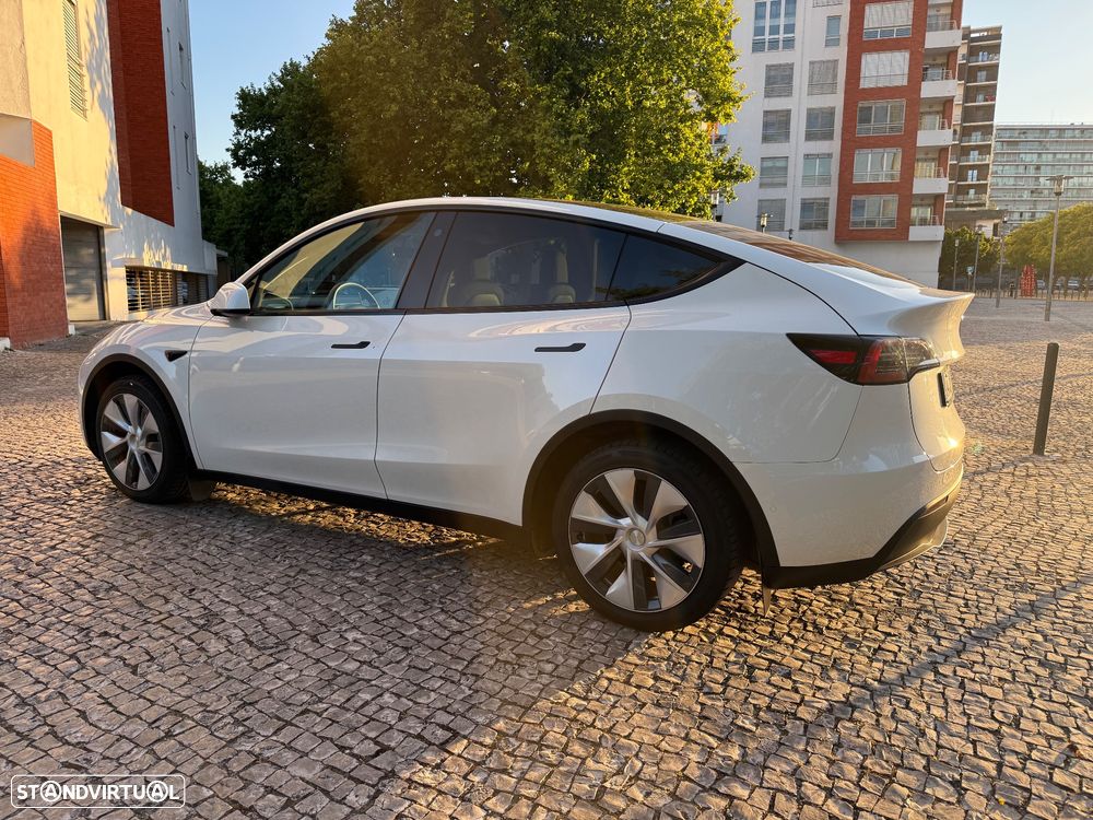Tesla Model Y Long Range Tração Integral - 3
