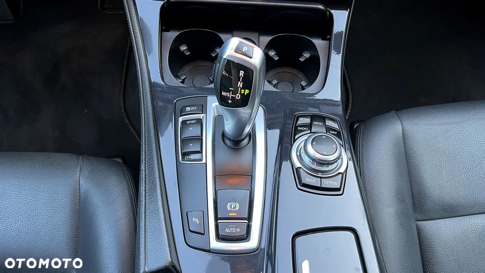 BMW Seria 5 530d Sport-Aut - 21