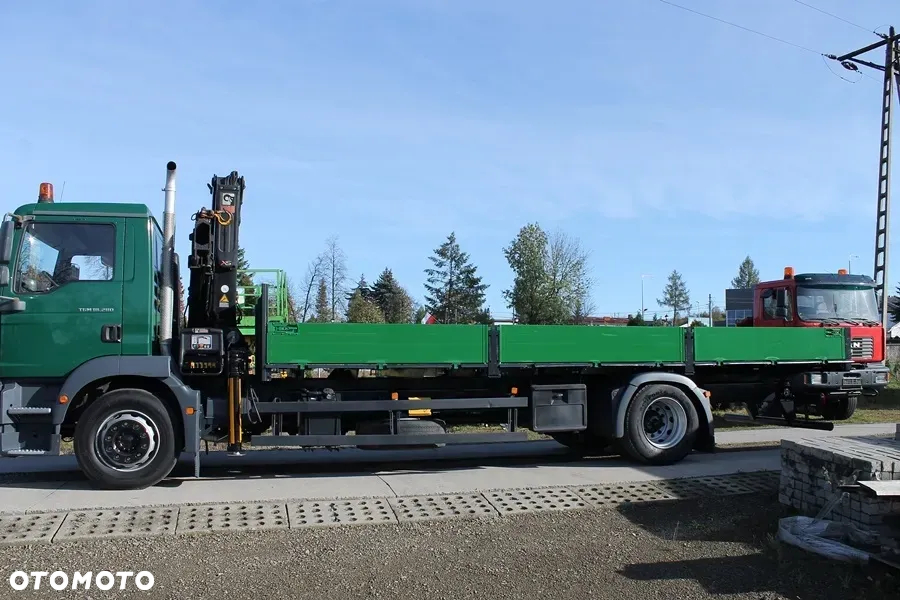 MAN TGM  18.280 żuraw hiab 122 skrzynia  7.2M - 28