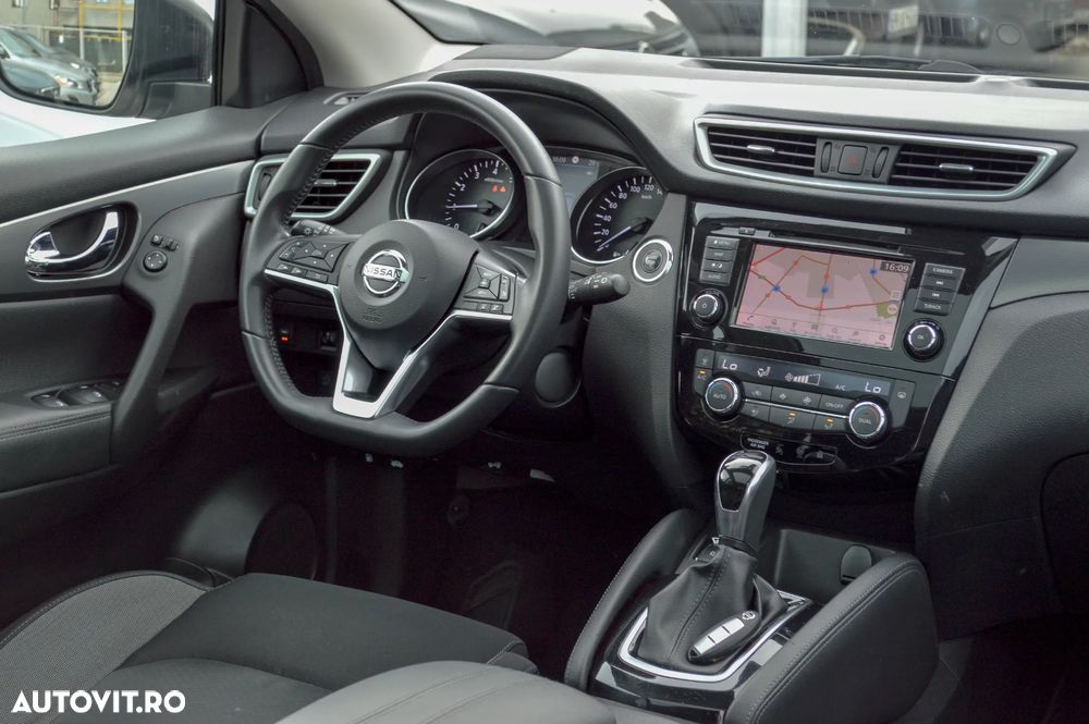 Nissan Qashqai 1.3 157CP 2WD DCT N-Connecta - 5
