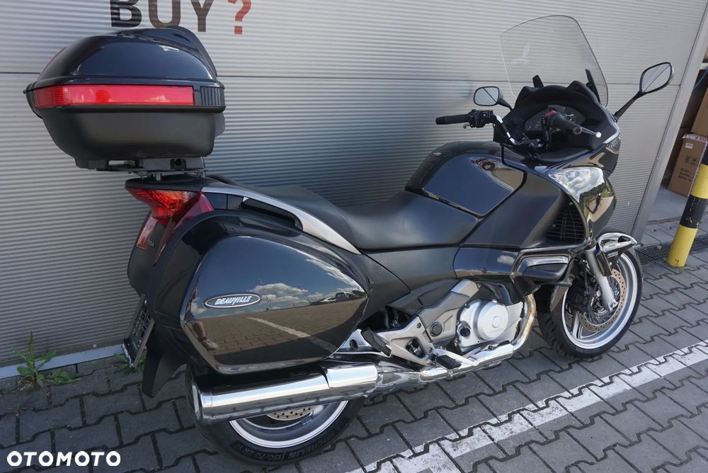 Honda NTV - 3