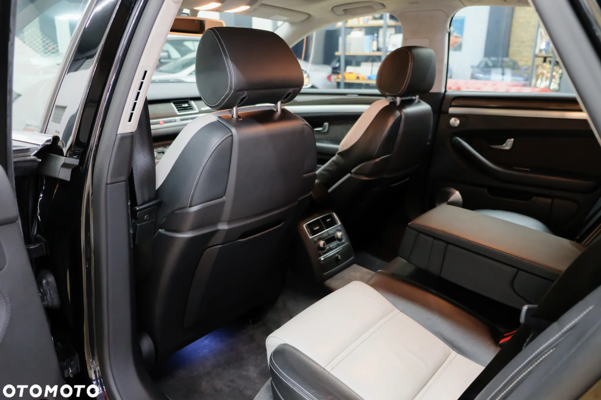 Audi S8 5.2 FSI Quattro - 15
