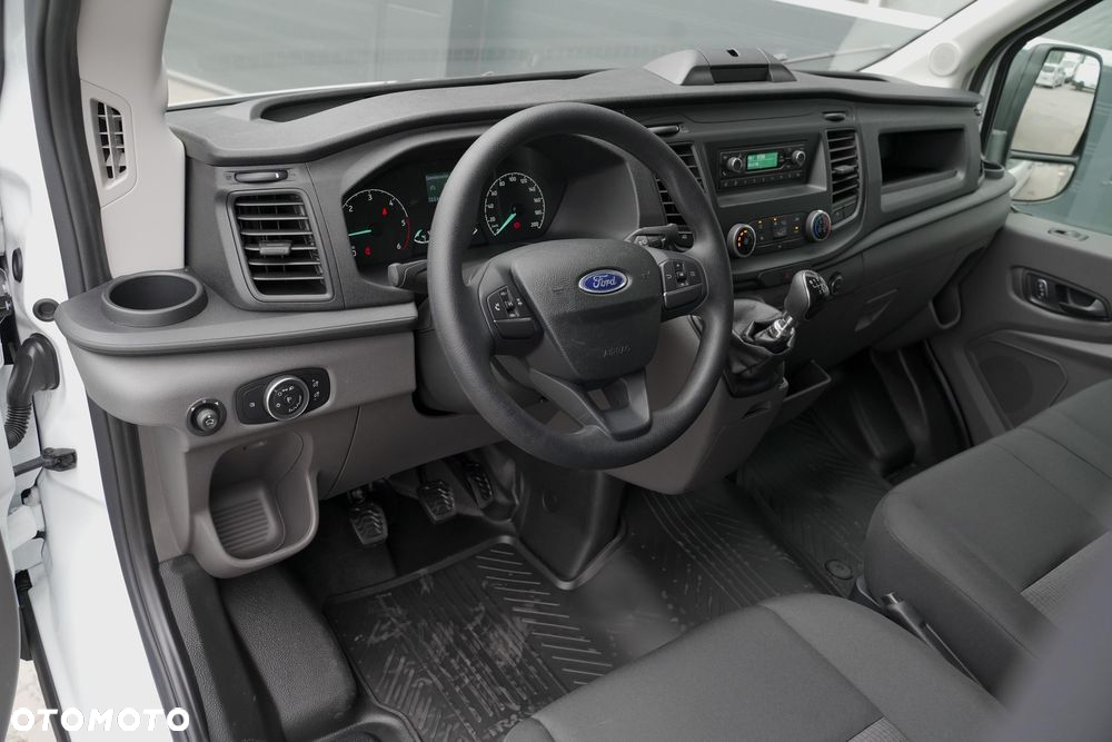 Ford Transit - 9