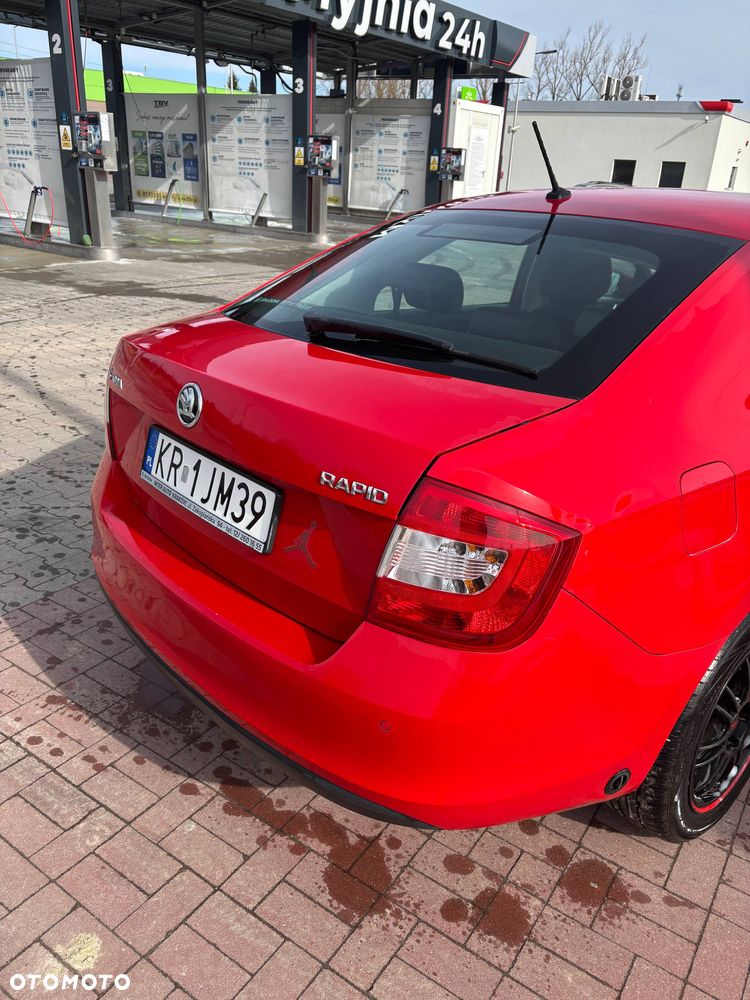 Skoda RAPID 1.2 TSI Active - 4
