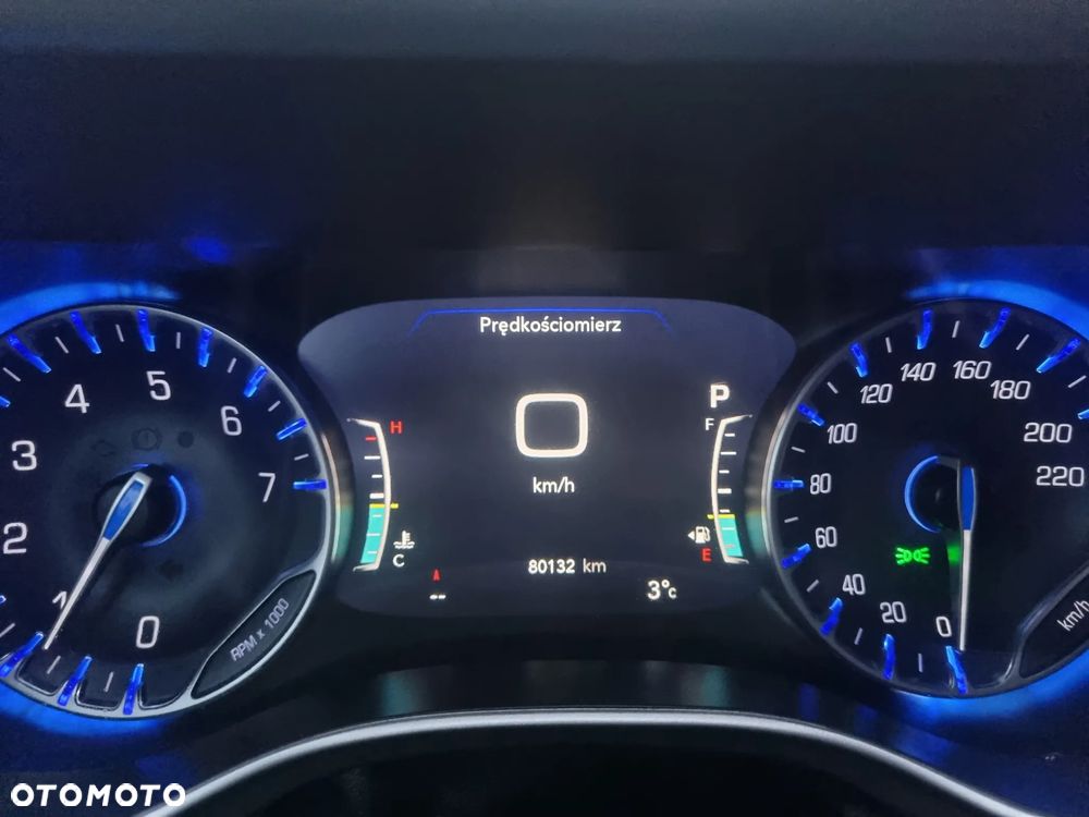 Chrysler Pacifica - 28