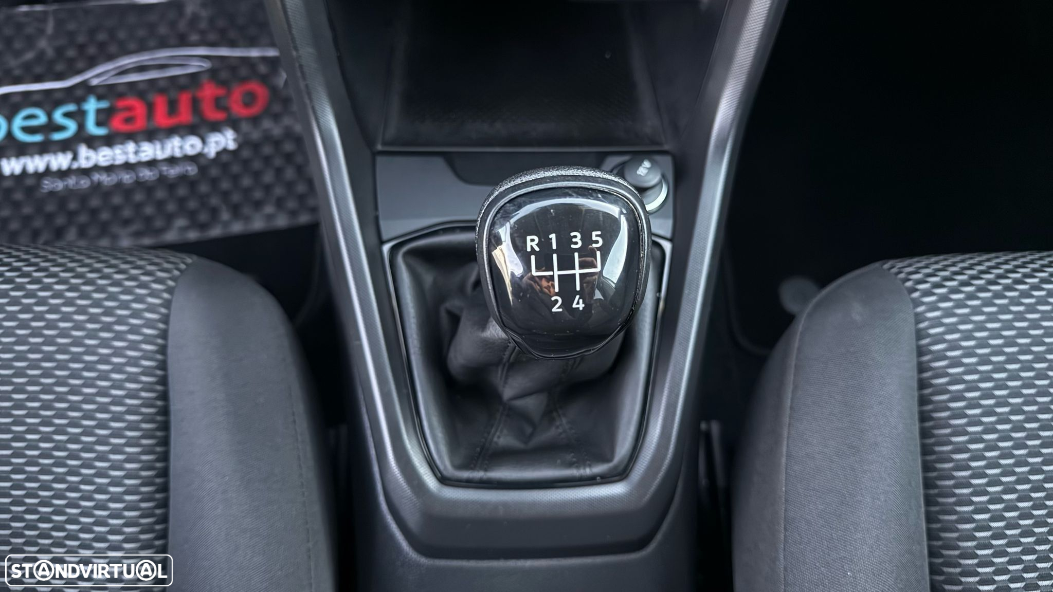 VW T-Cross 1.0 TSI Conceptline - 42