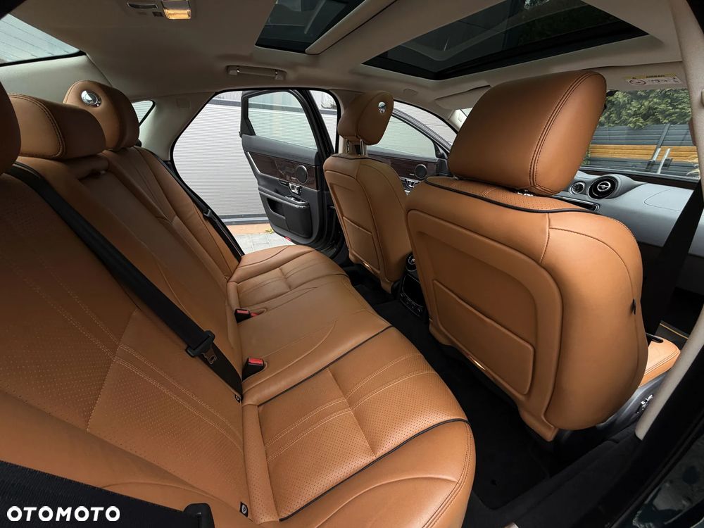 Jaguar XJ 3.0 D V6 Premium Luxury - 18