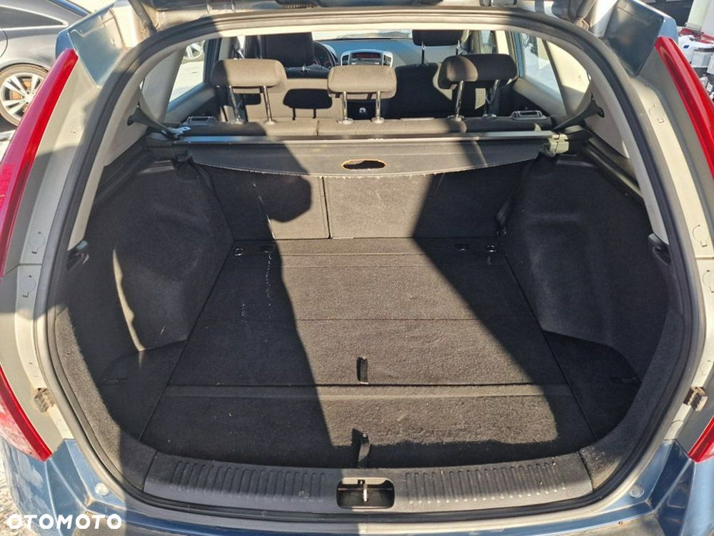 Kia Ceed 1.4 CVVT Vision - 24