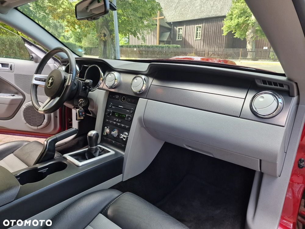 Ford Mustang - 29