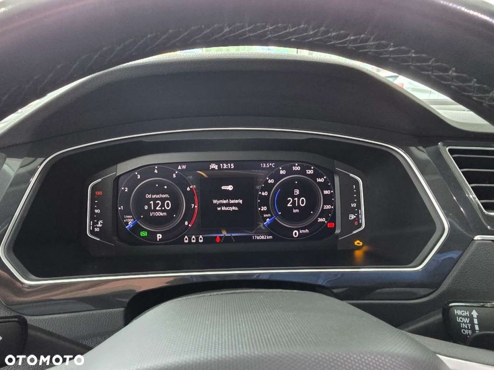 Volkswagen Tiguan - 22