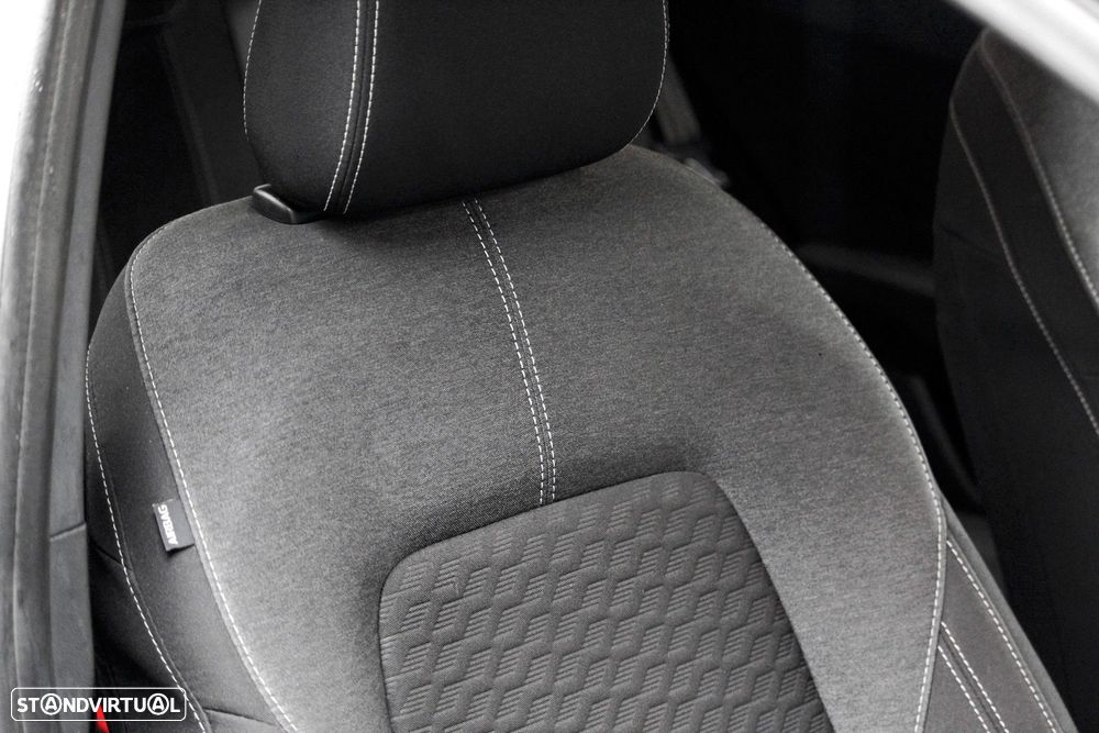 Ford Puma 1.0 EcoBoost MHEV Titanium - 27