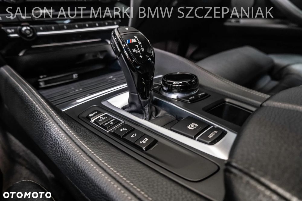 BMW X6 M50d - 24