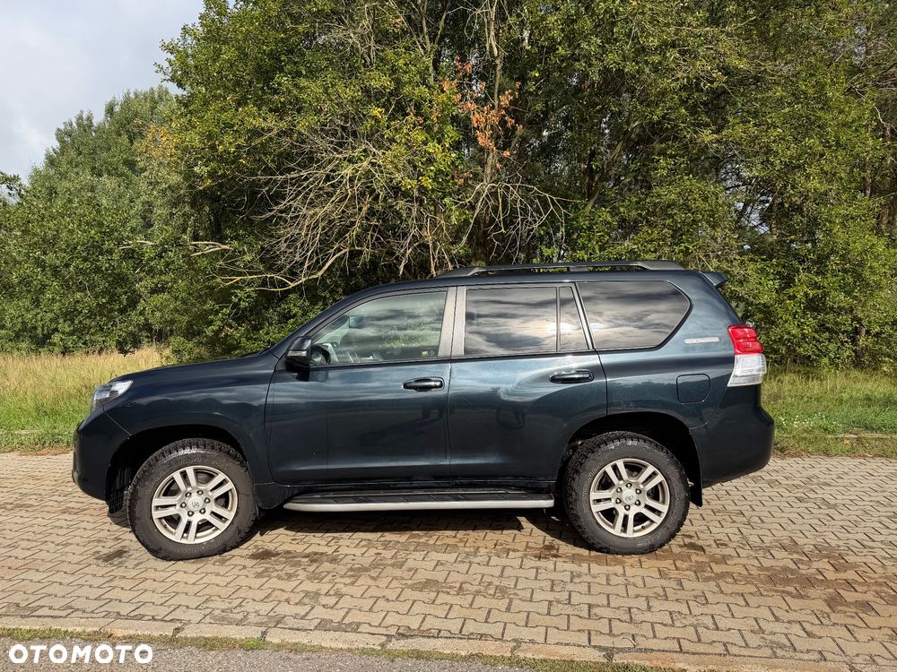 Toyota Land Cruiser LC 3.0 D-4D Premium - 4