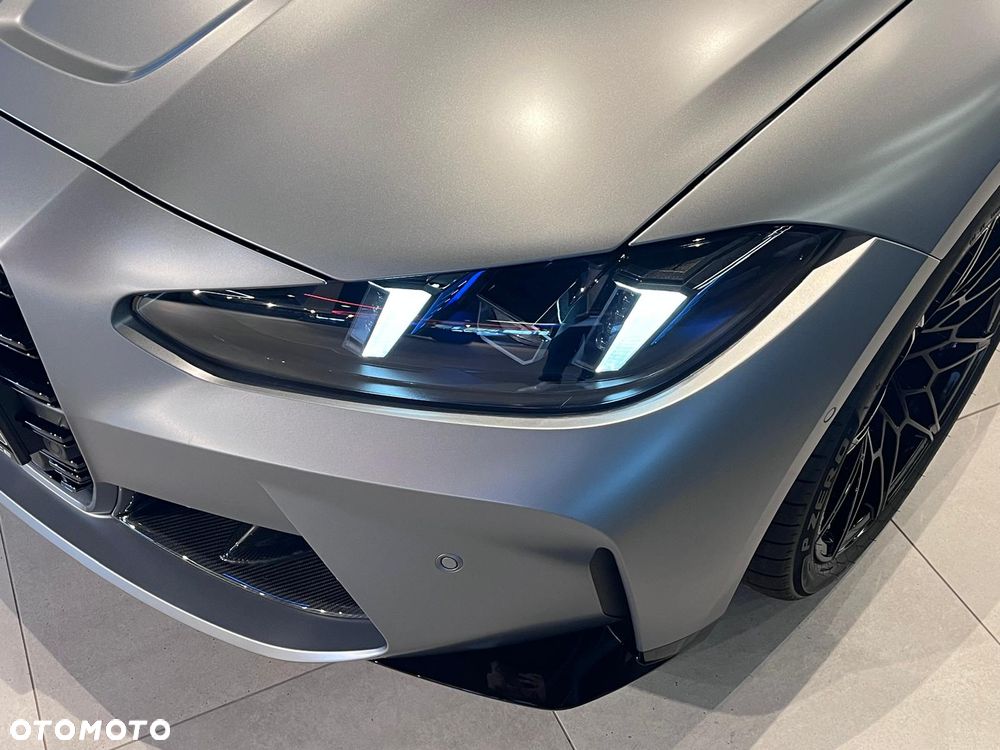 BMW M3 Competition M xDrive - 31