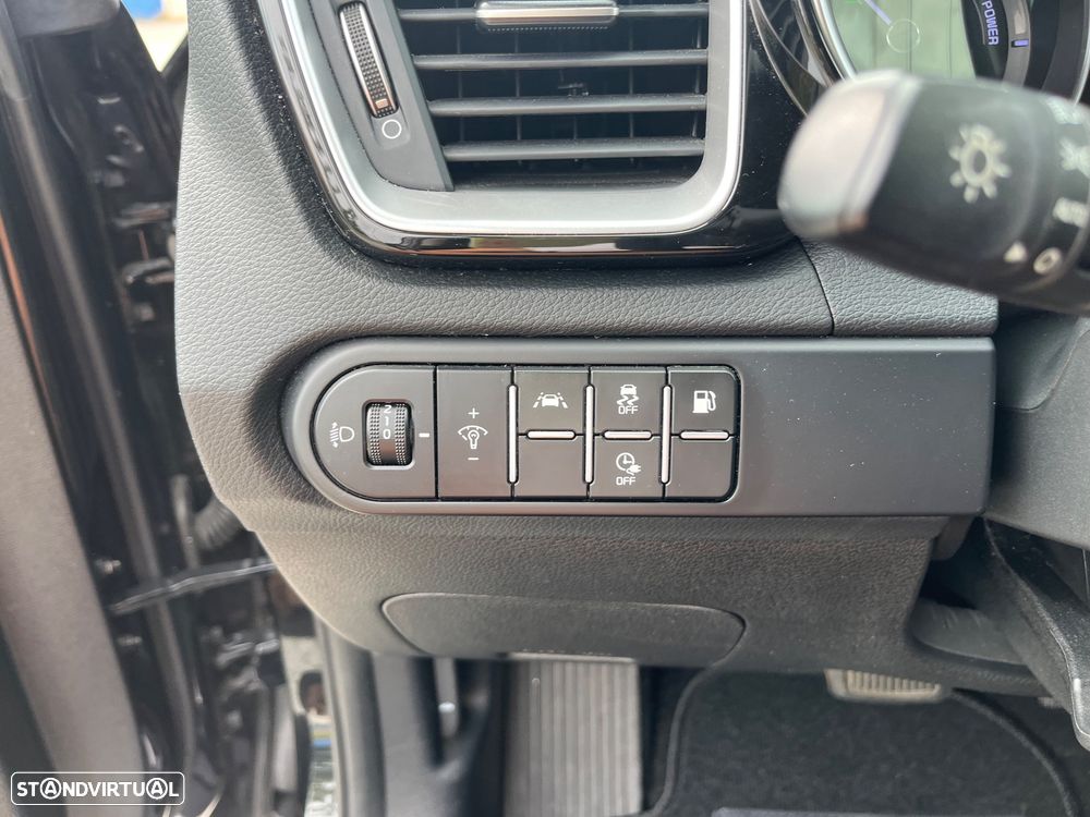Kia XCeed 1.6 GDi PHEV Drive - 32