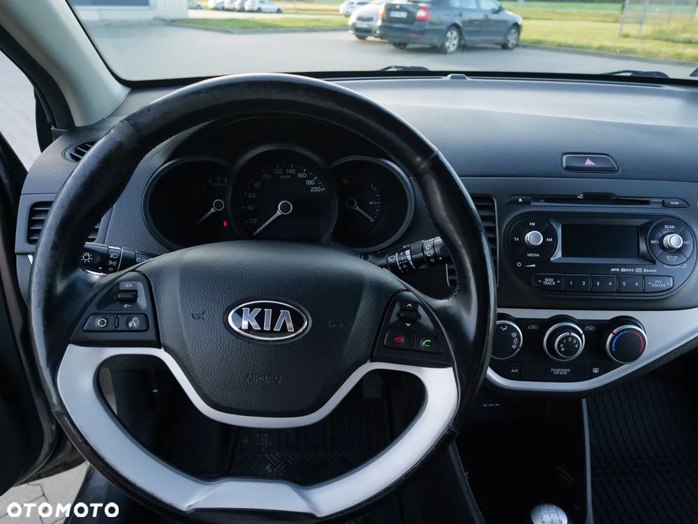 Kia Picanto 1.2 L - 19