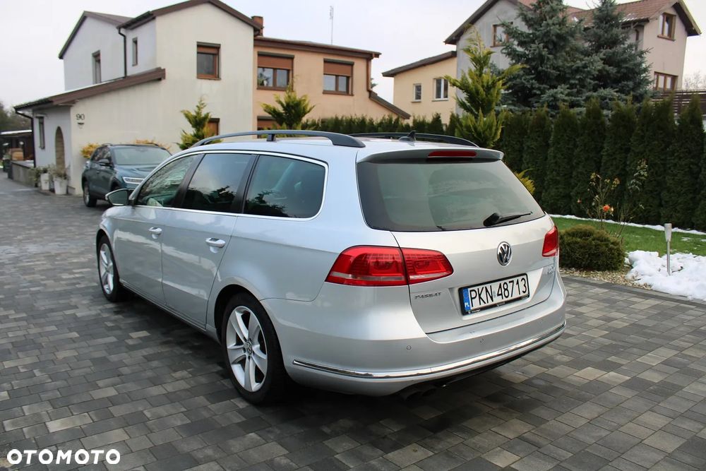 Volkswagen Passat 2.0 TDI BlueMotion Technology Comfortline - 3