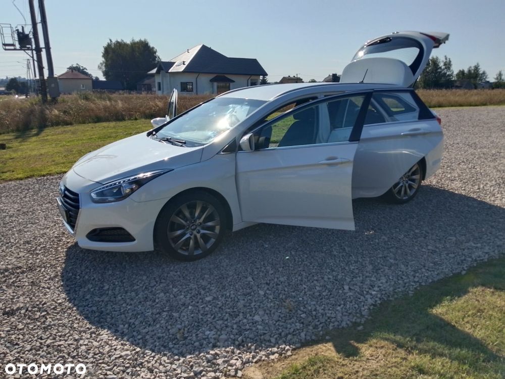 Hyundai i40 1.6 GDI Comfort + - 22
