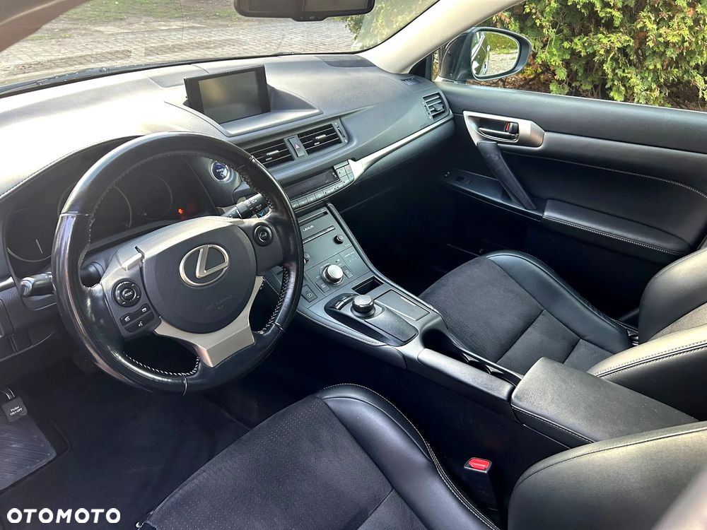 Lexus CT 200h Prestige - 7