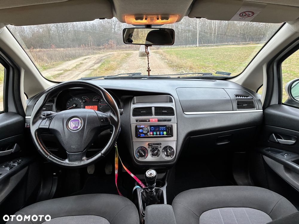Fiat Linea 1.4 Dynamic - 24