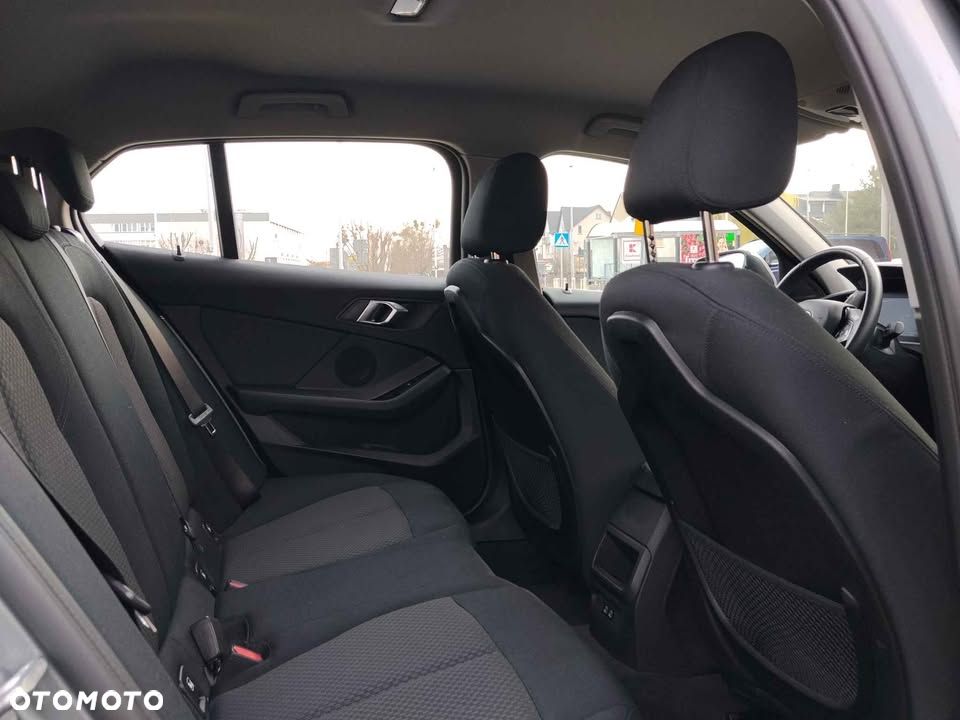 BMW Seria 1 118i - 12