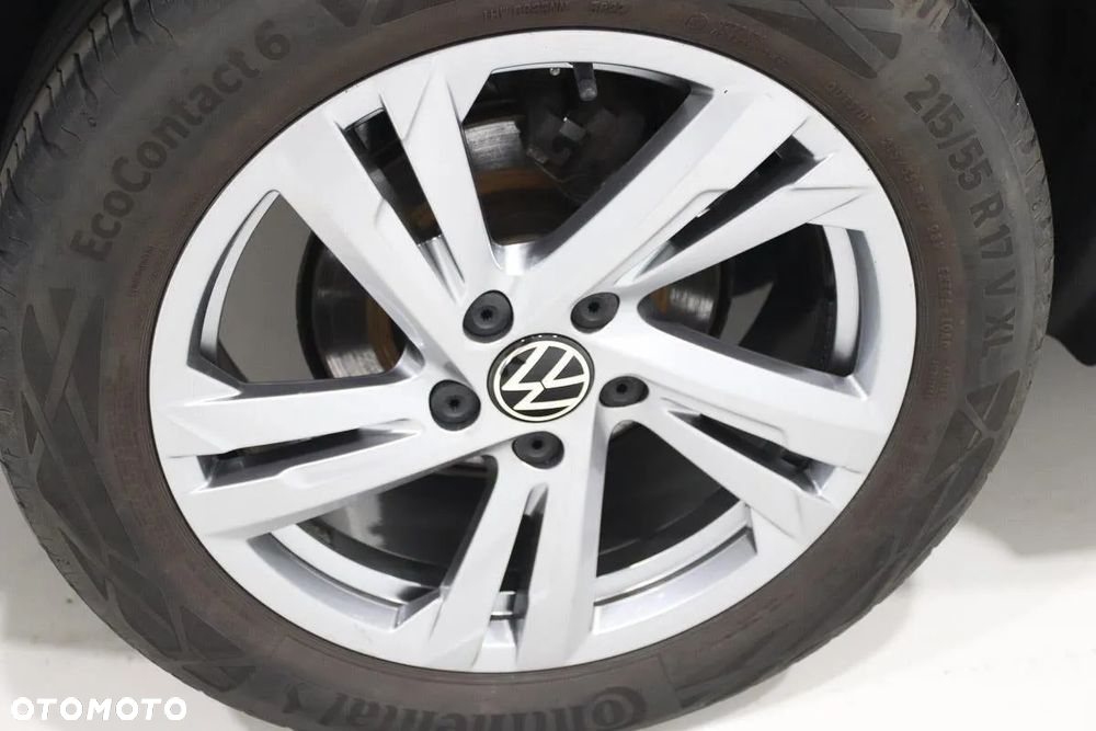 Volkswagen T-Roc 1.5 TSI R-Line DSG - 37