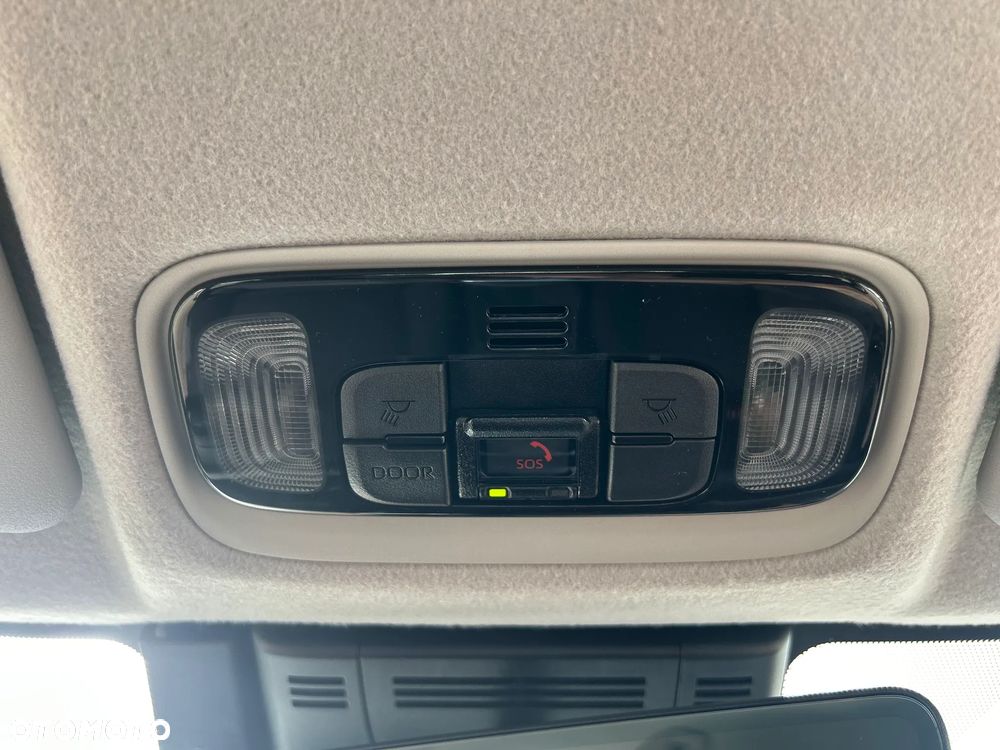 Toyota Yaris Cross Hybrid 1.5 Comfort - 31