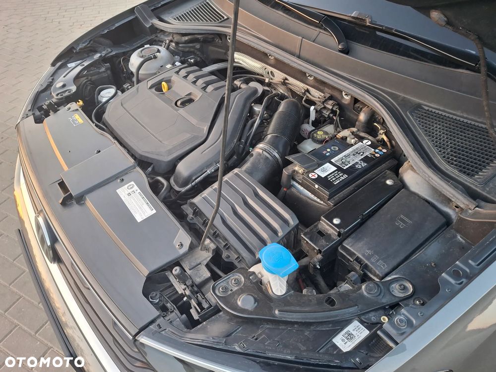 Volkswagen T-Roc 1.5 TSI GPF ACT Advance - 17