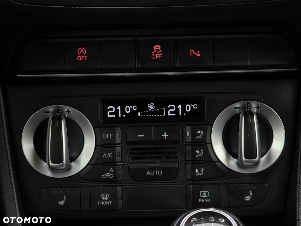 Audi Q3 2.0 TDI Quattro - 32