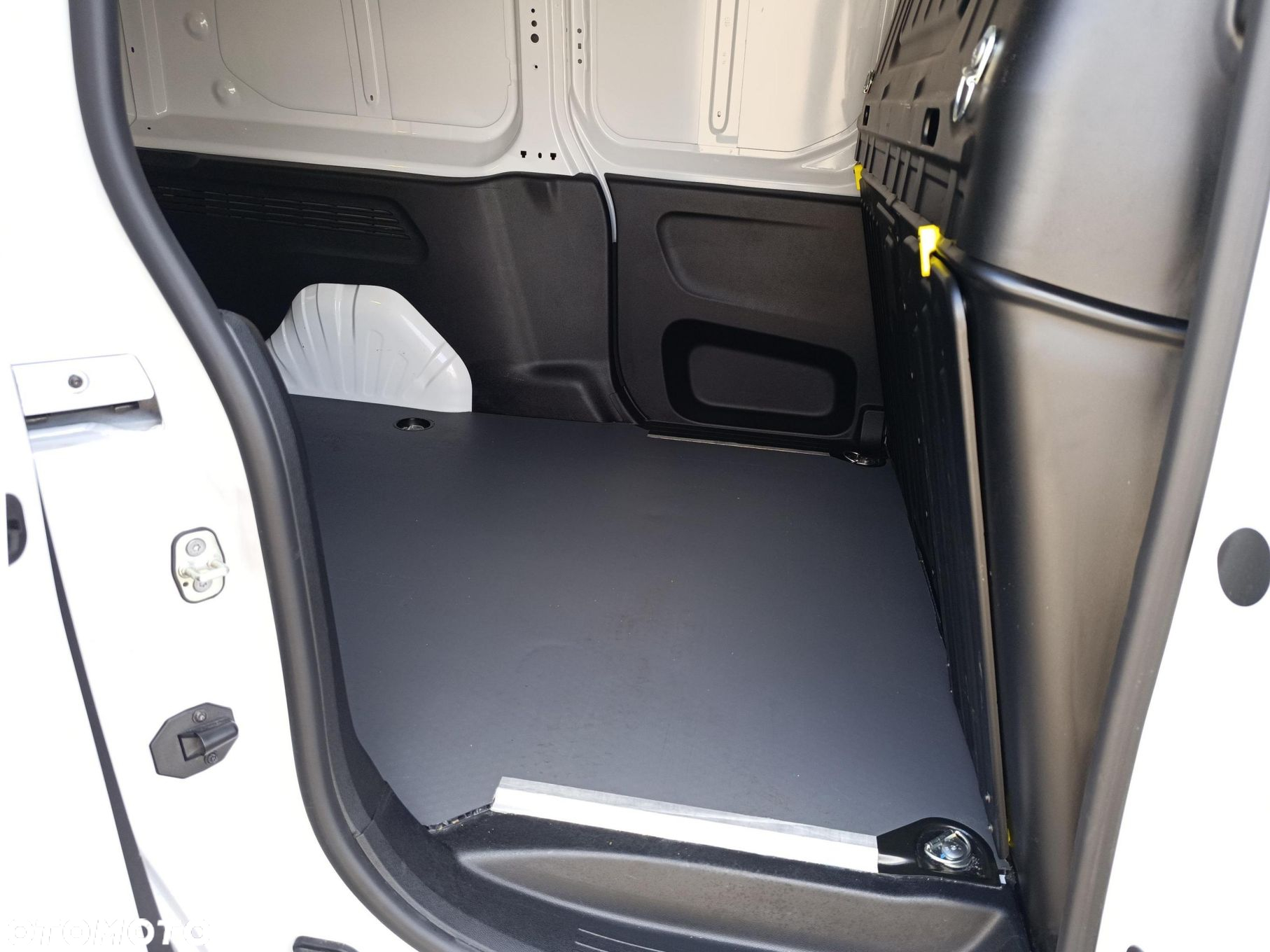 Toyota PROACE CITY - 21