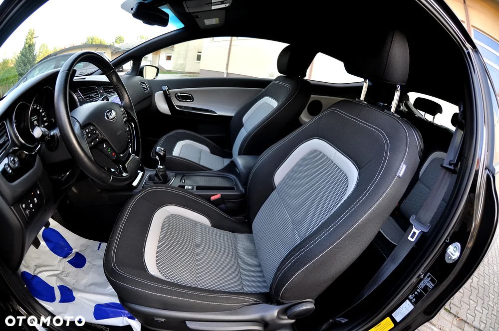 Kia Ceed - 19