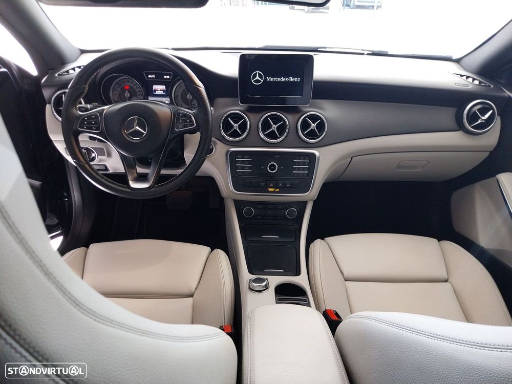 Mercedes-Benz CLA 180 - 10