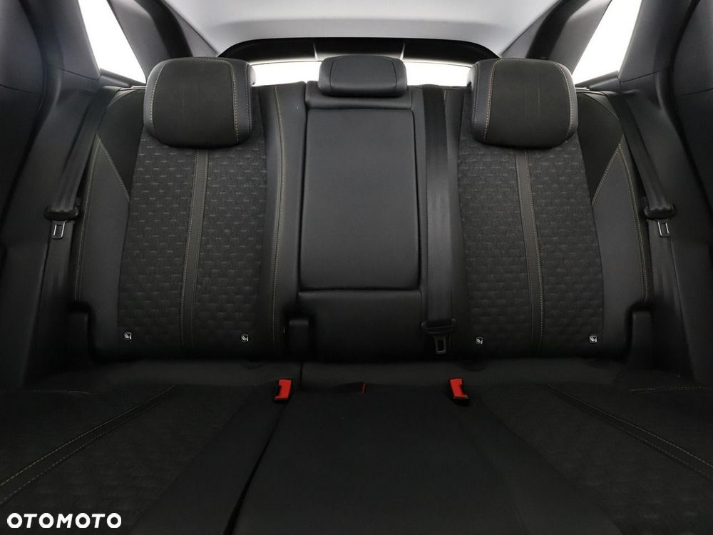 Peugeot 3008 1.2 PureTech Road Trip S&S - 19