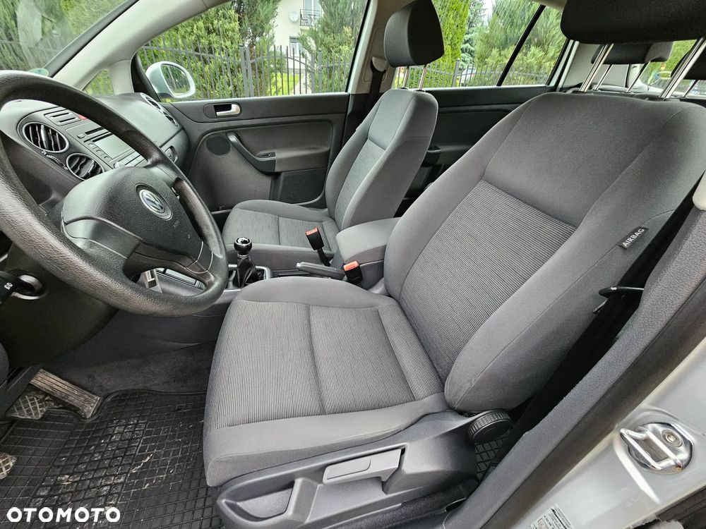 Volkswagen Golf Plus - 8